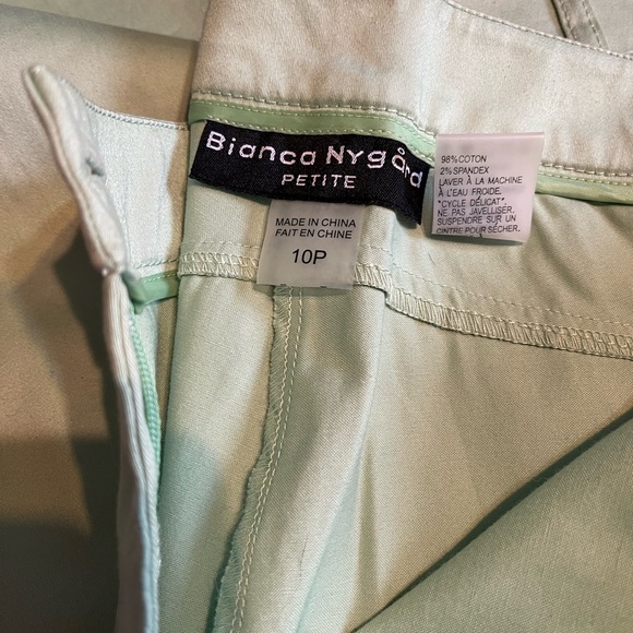 Capri pants light green. Bianc Nygard petites - Picture 1 of 3